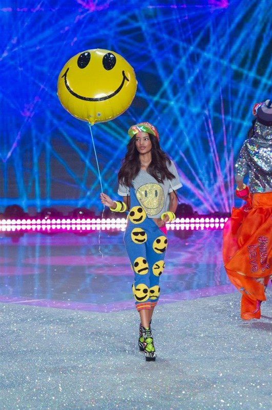 Victoria s Secret Fashion Show 2013